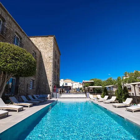 Hotel L'abbaye Calvi (Corsica)