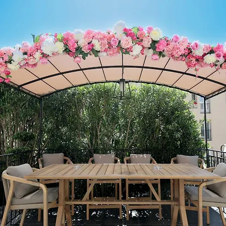 L'abbaye Hotel 5*