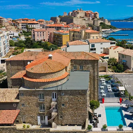 L'abbaye Calvi (Corsica)
