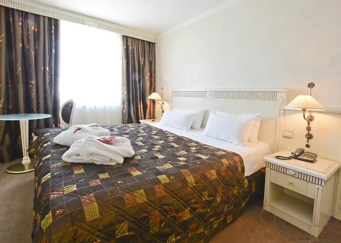 Hotel L'abbaye Calvi (Corsica)