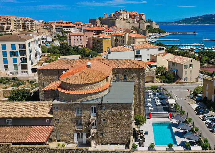 L'abbaye Calvi (Corsica)